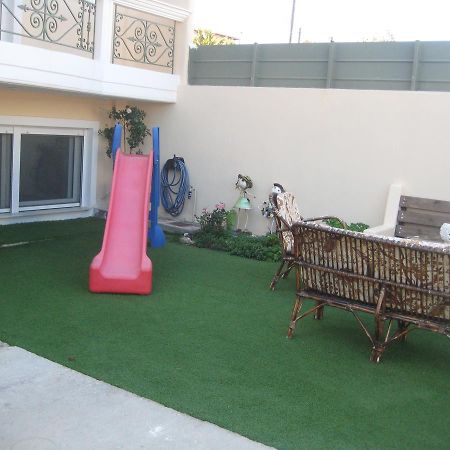 Rea'S Guest House Artemida (Attica) Exterior photo